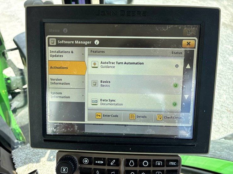 2018-john-deere-8400r-image-87