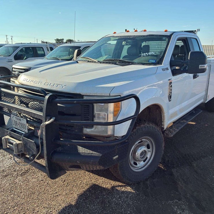 2017 FORD F350