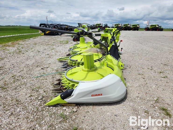 2022-claas-orbis-600-image-8