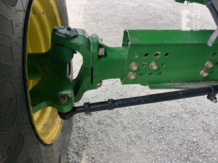 2014-john-deere-s670-image-33