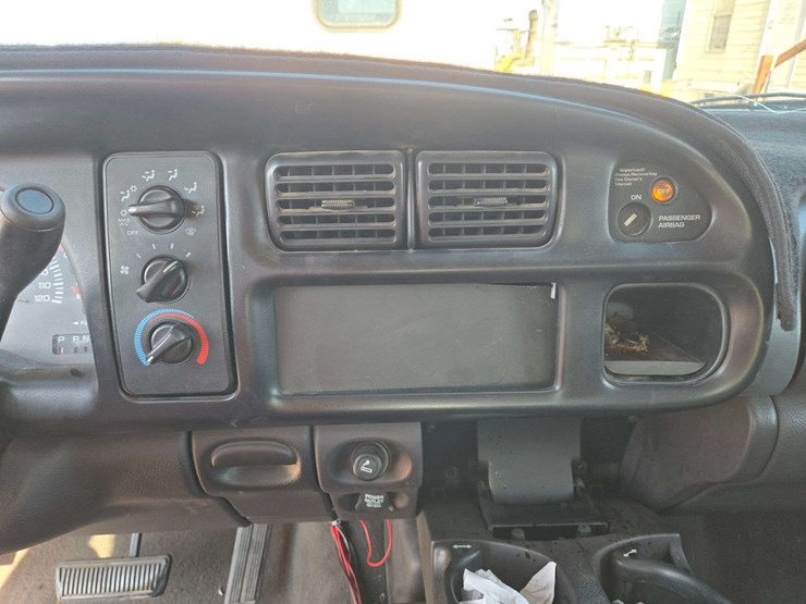 1999-dodge-ram-1500-laramie-slt-image-13