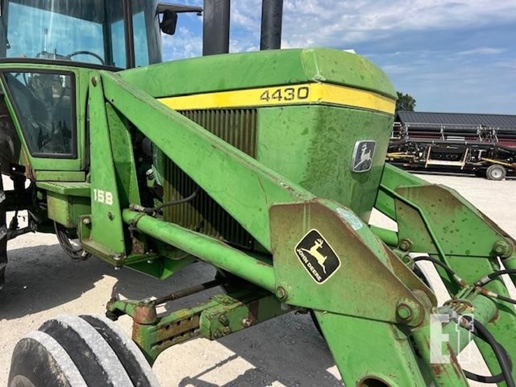 john-deere-4430h-image-15