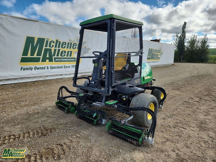 john-deere-3225c-image-1