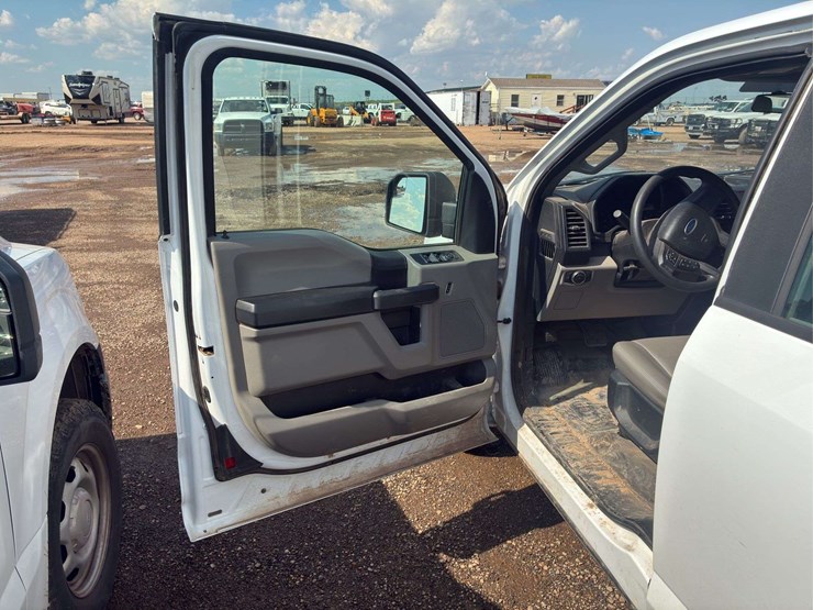 2015-ford-f150-lariat-image-5