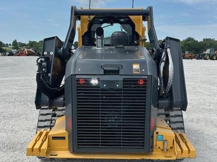 2022-deere-333g-image-4