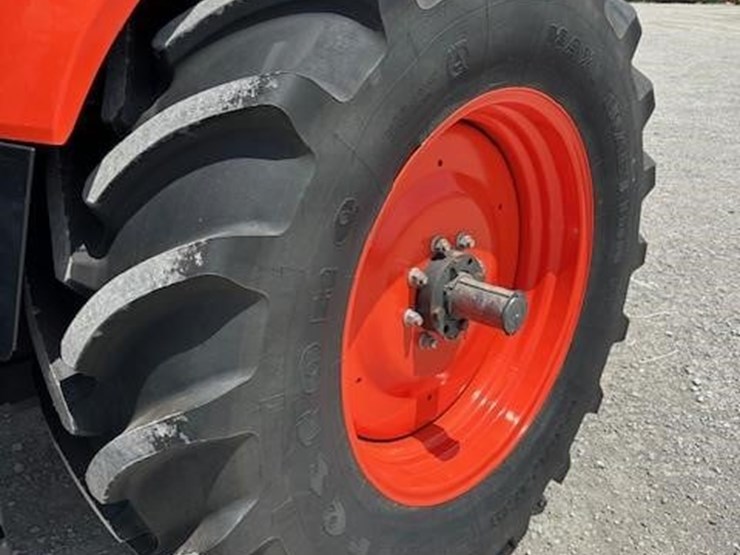 2023-kubota-m7-154-deluxe-image-13