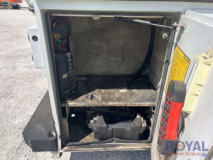 2019-ford-f350-image-21