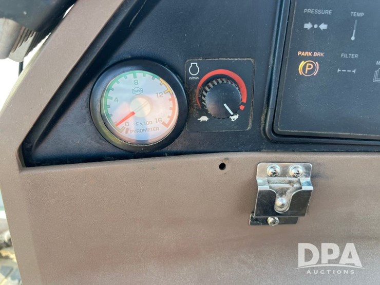 2004-john-deere-8520-image-70
