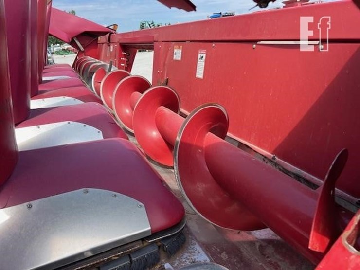 case-ih-2408-image-10