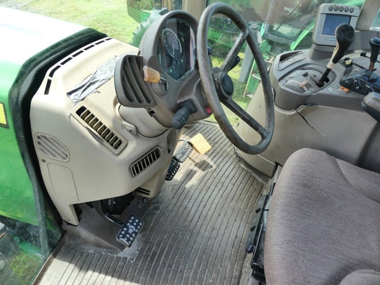 john-deere-7430-image-12
