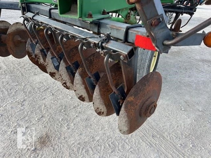 john-deere-630-image-22