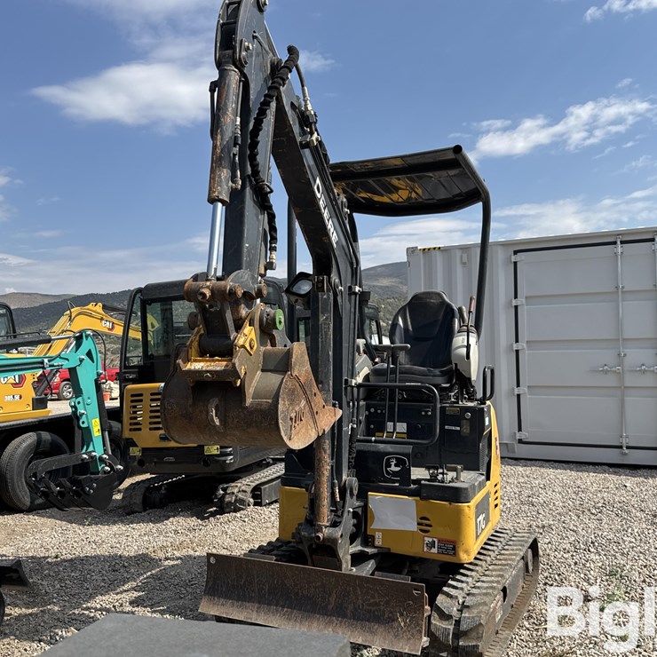 2020 DEERE 17G