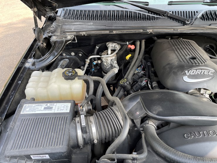 2002-chevrolet-silverado-1500-z71-image-45