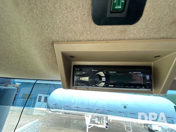 2009-john-deere-4930-image-60