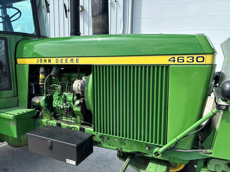 1987-john-deere-4630-image-32