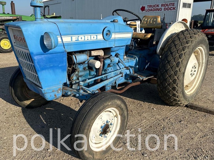 ford-3000-image-1