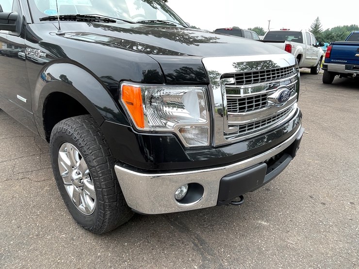 2013-ford-f150-xlt-image-56