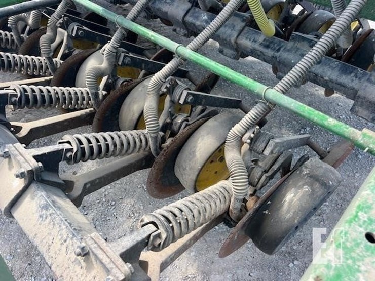 1993-john-deere-750-image-29
