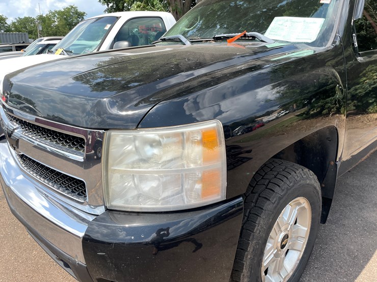 2008-chevrolet-silverado-1500-z71-image-10