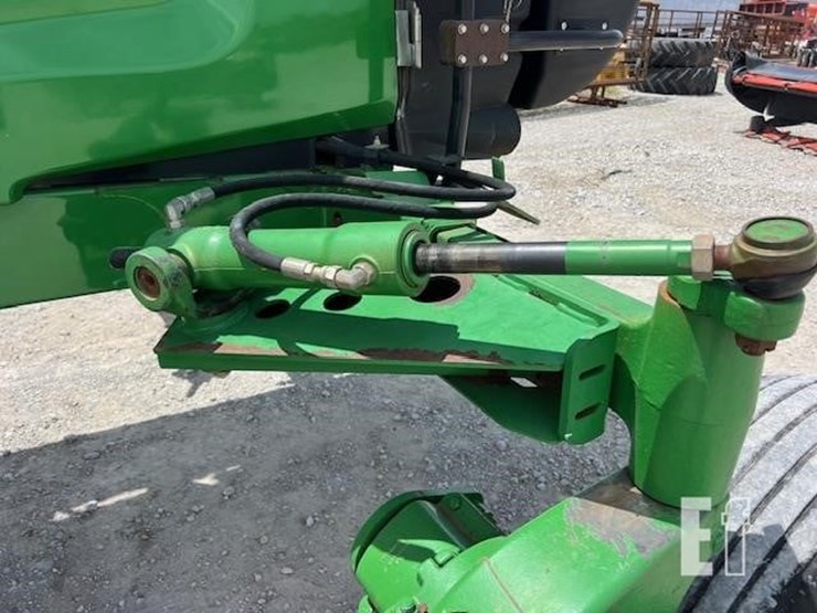 2011-john-deere-r450-image-36