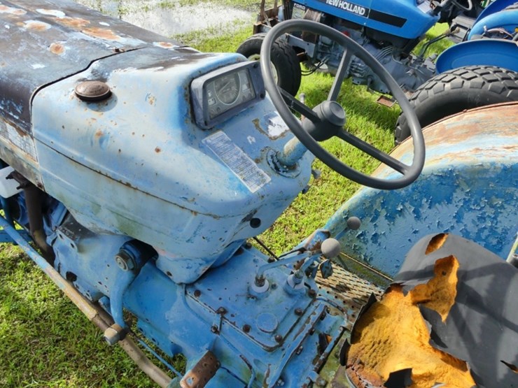 ford-5610-image-10