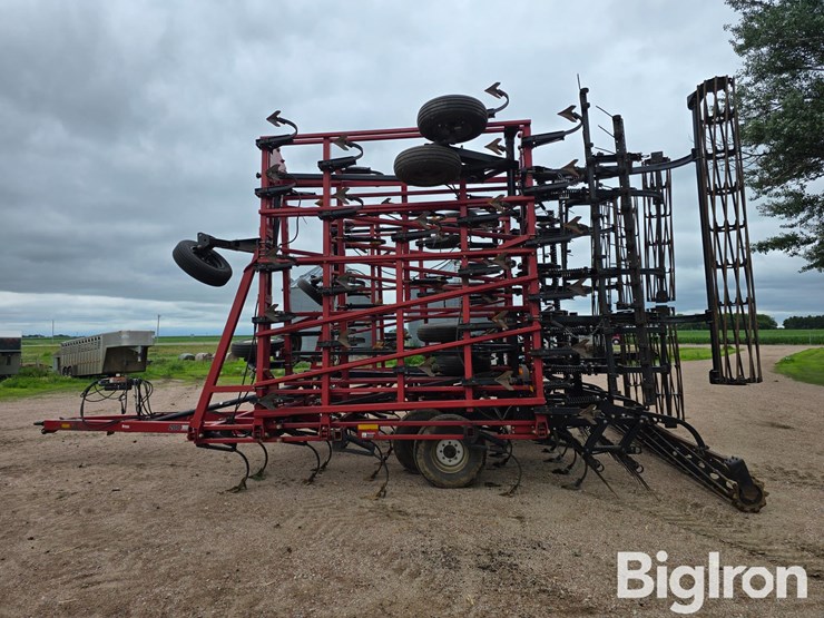 2011-case-ih-200-image-8