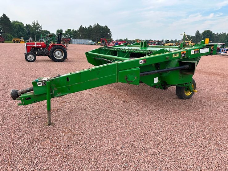 john-deere-820-image-8