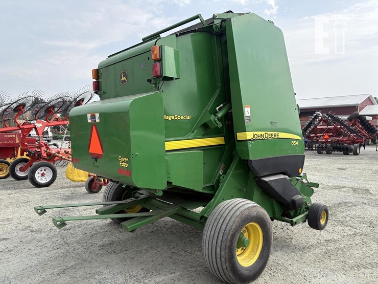 john-deere-854-image-5