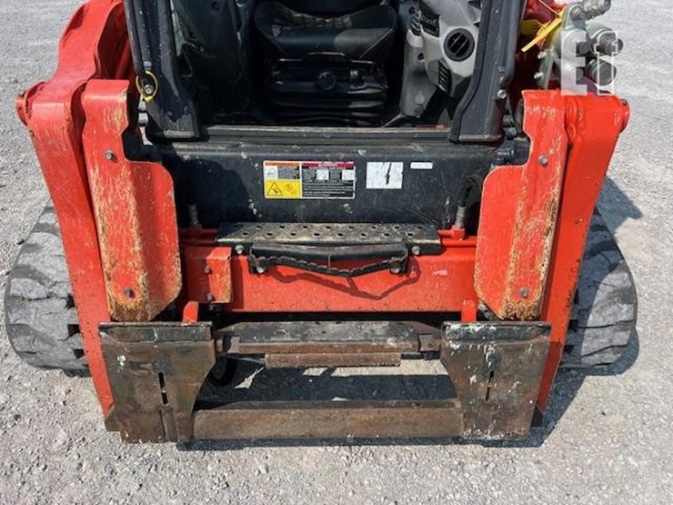kubota-svl97-2-image-25