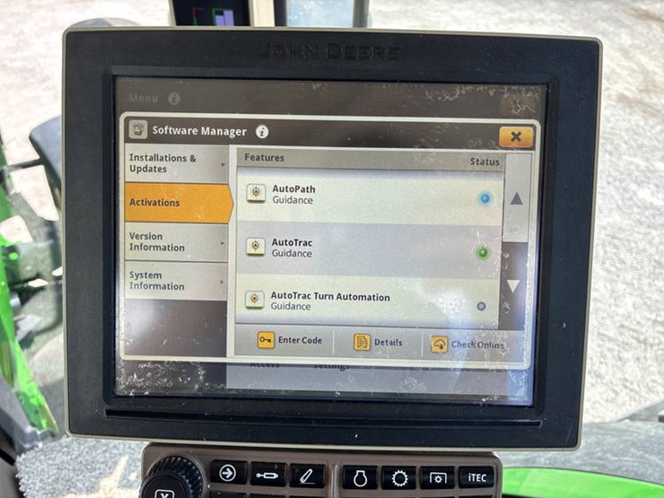 2018-john-deere-8400r-image-86