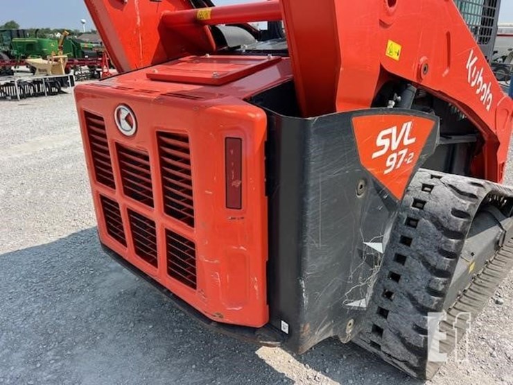 kubota-svl97-2-image-17