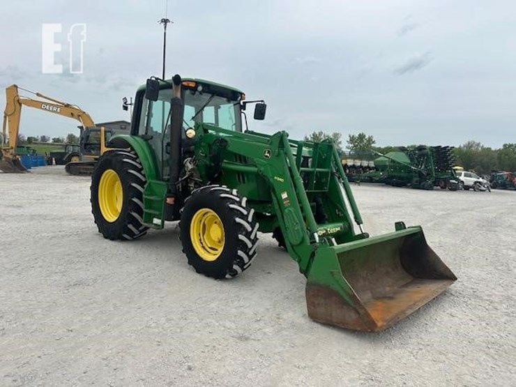 john-deere-6115m-image-4