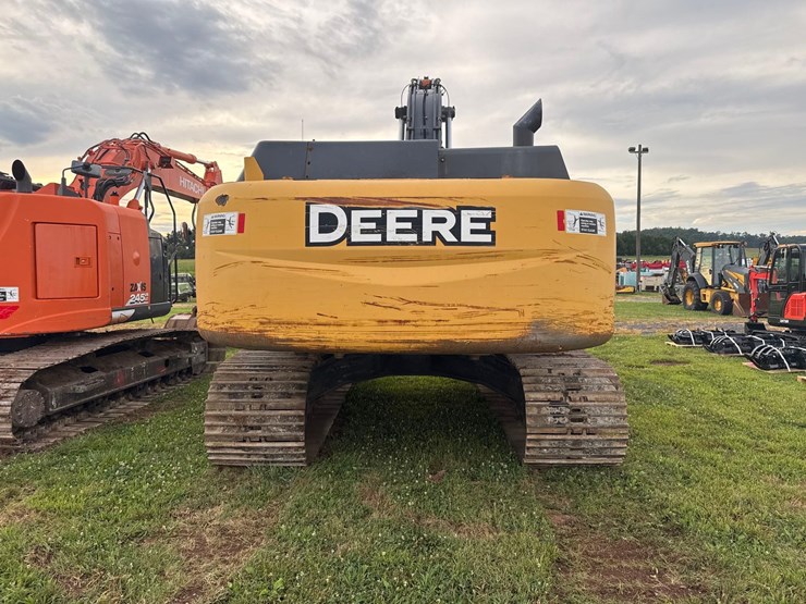 deere-350g-lc-image-3