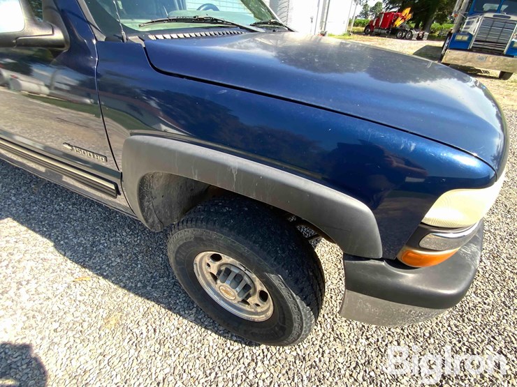 2001-chevrolet-silverado-image-9