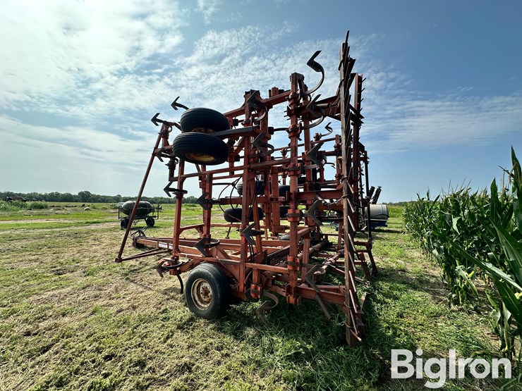 allis-chalmers-1400-image-7