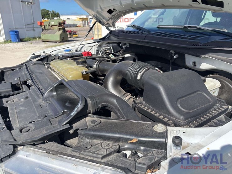2020-ford-f150-image-14