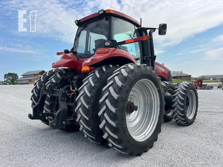 2014-case-ih-magnum-315-image-5