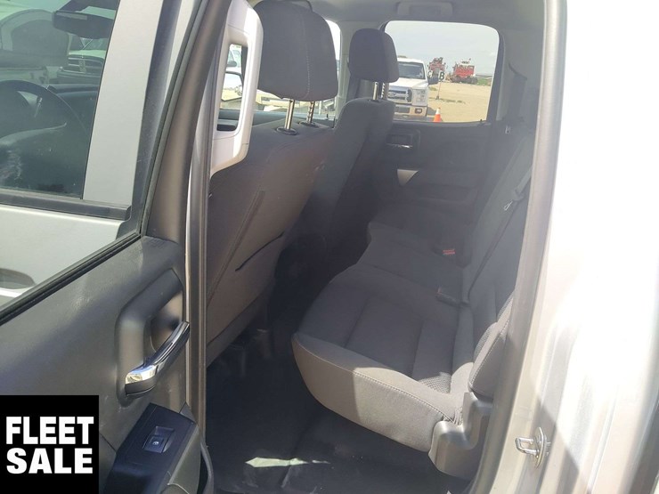 2018-chevrolet-silverado-1500-image-14