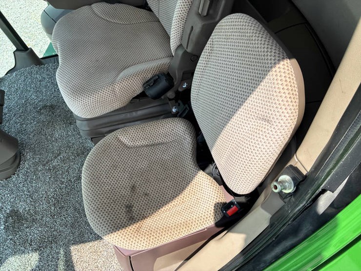 2012-john-deere-s660-image-107