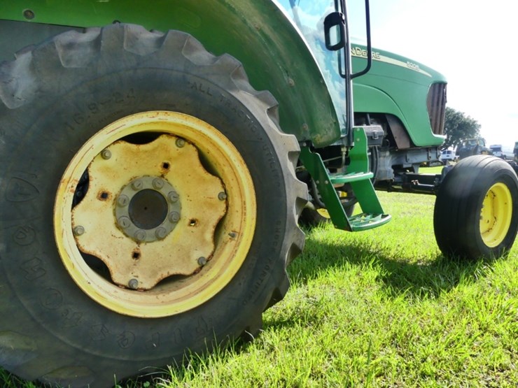 john-deere-5225-image-6