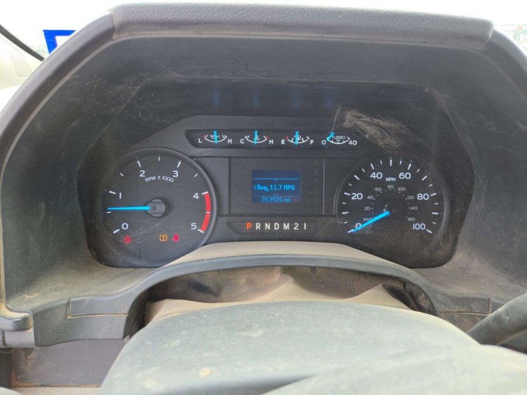 2018-ford-f350-image-13