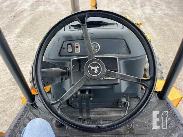 2003-deere-310sg-image-37