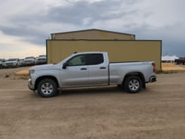 2021-chevrolet-silverado-1500-image-5