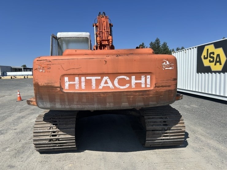 hitachi-ex200-2-image-4