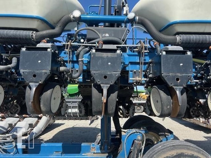 2009-kinze-3660asd-image-30