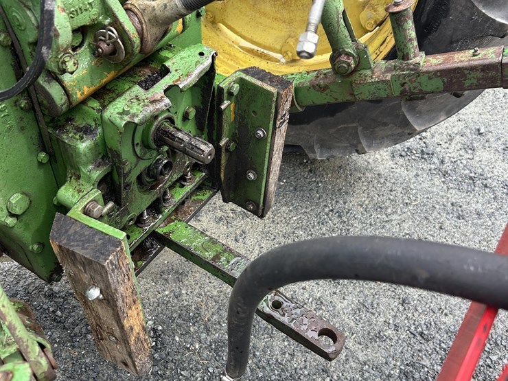 1968-john-deere-2010-image-3