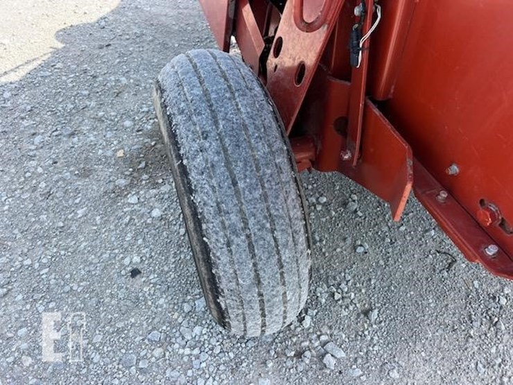 hesston-540-image-15
