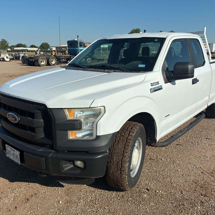 2015 FORD F150 LARIAT
