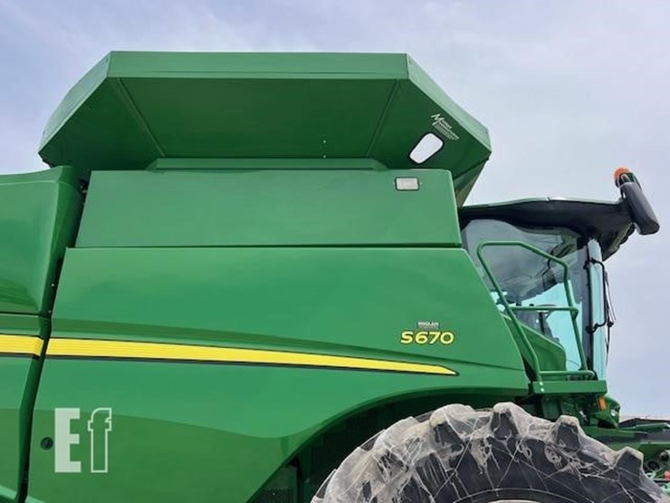 2014-john-deere-s670-image-23