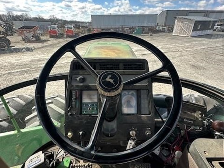 1989-john-deere-8760-image-15